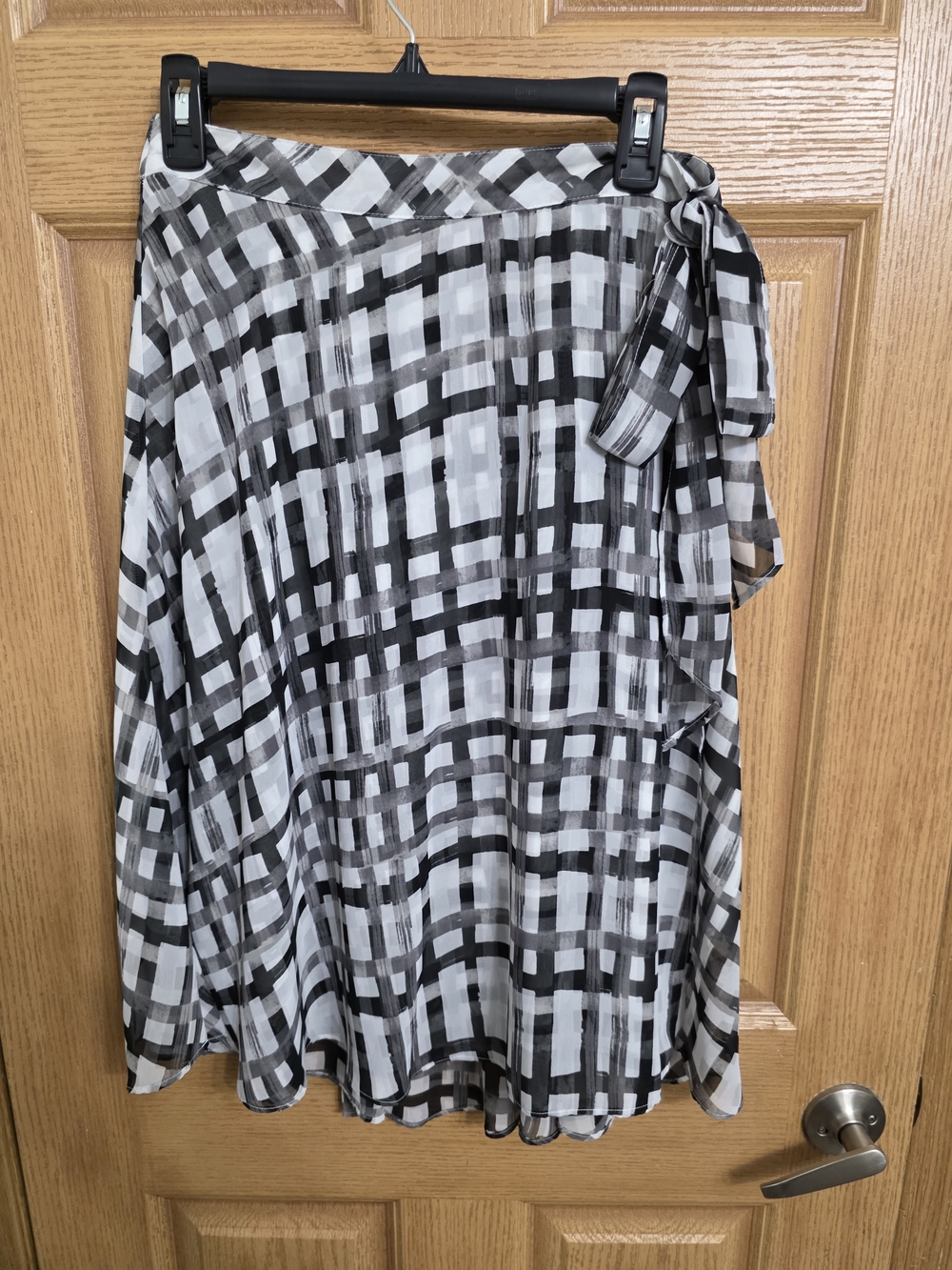 Elle Black & White Plaid Tie-Side Skater Skirt